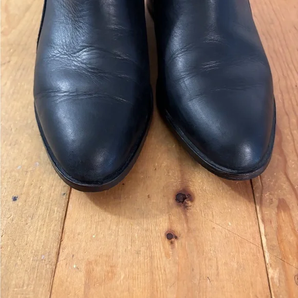 Clarks Ankle Charming Lola Women’s Booties Boots SZ 8 M, Black Leather Pointed - Picture 12 of 15